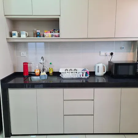 Alpine Parkland Netflix 5 Beds At Mrt Batu 11 Cheras Exterior photo