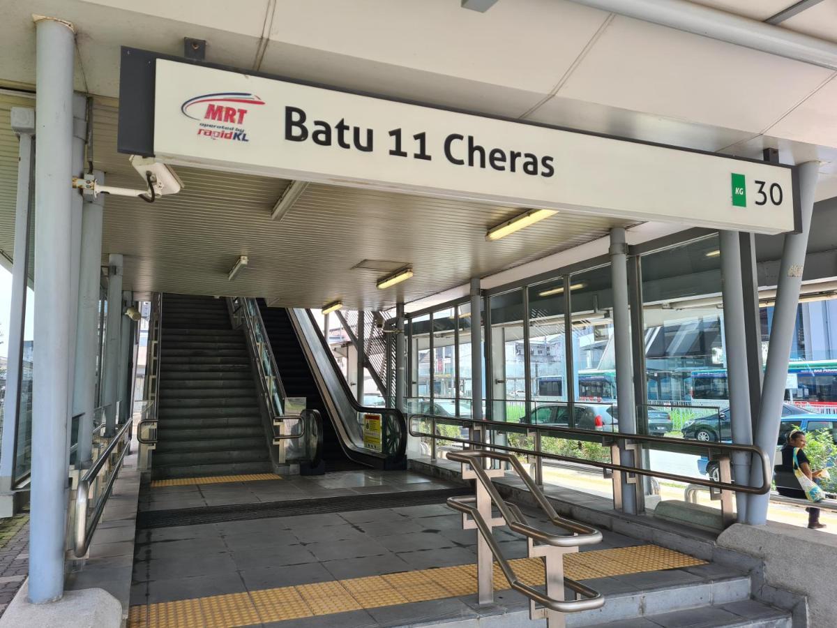 Alpine Parkland Netflix 5 Beds At Mrt Batu 11 * Cheras